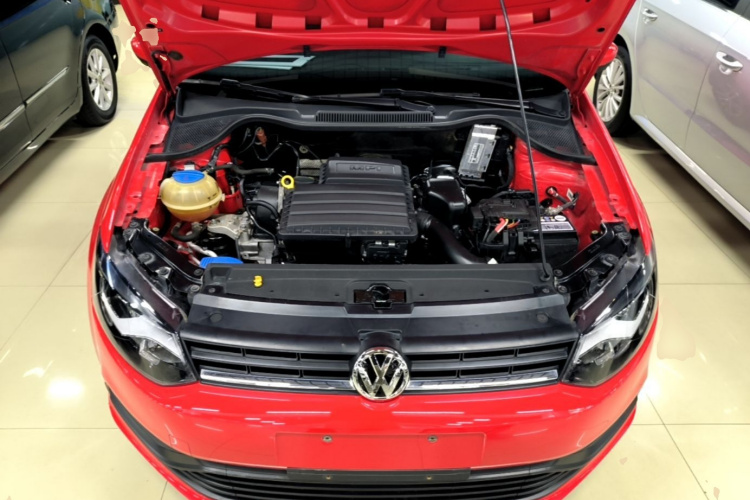 Volkswagen Polo 2017 car image #20