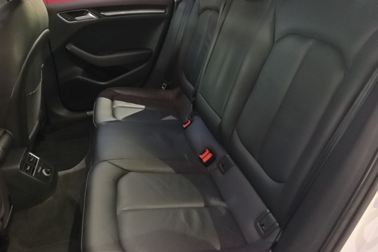 Audi A3 2020 car image #17