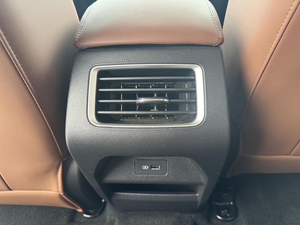 GEELY Vision X6 2024 car image #20