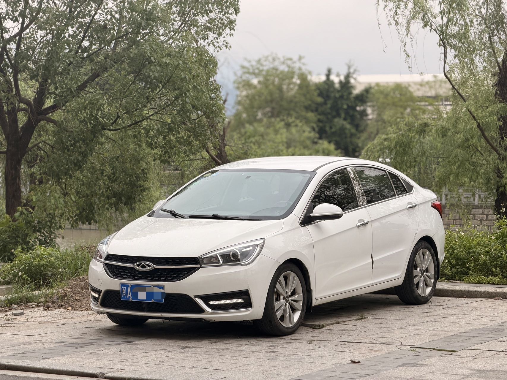 Chery Arrizo 5 2016 car image 