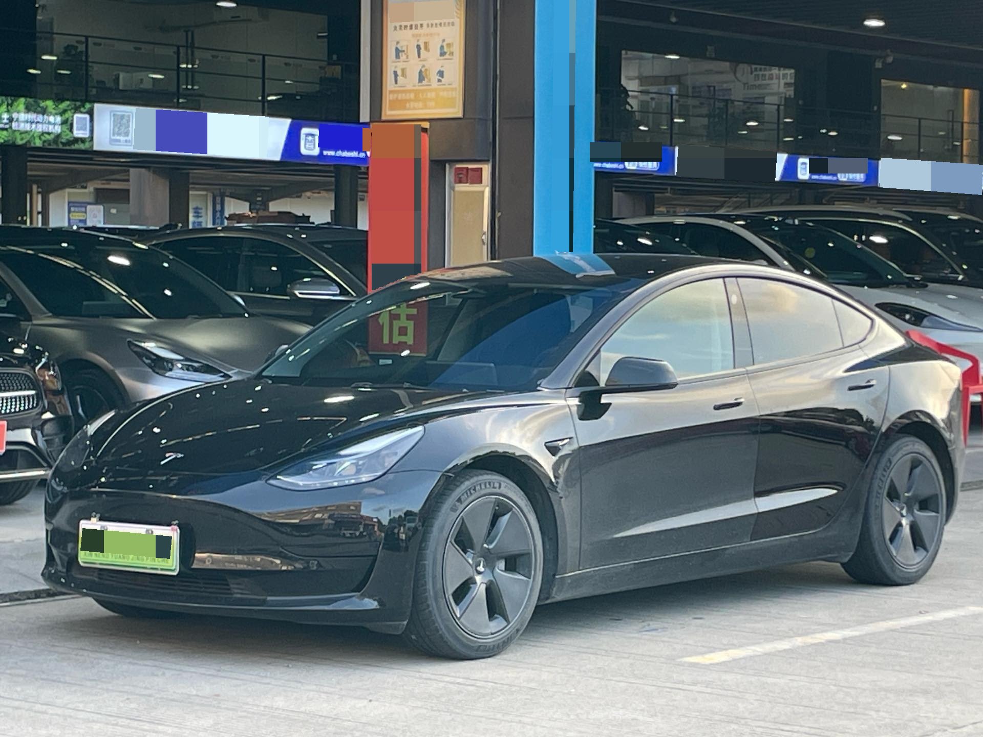 Tesla Model 3 2021 car image 