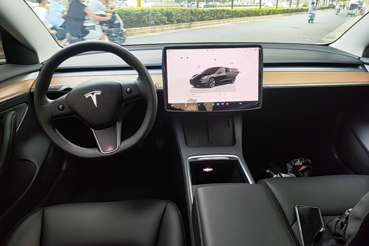 Tesla Model 3 2023 #10 Tesla Model 3 2023 car image #10