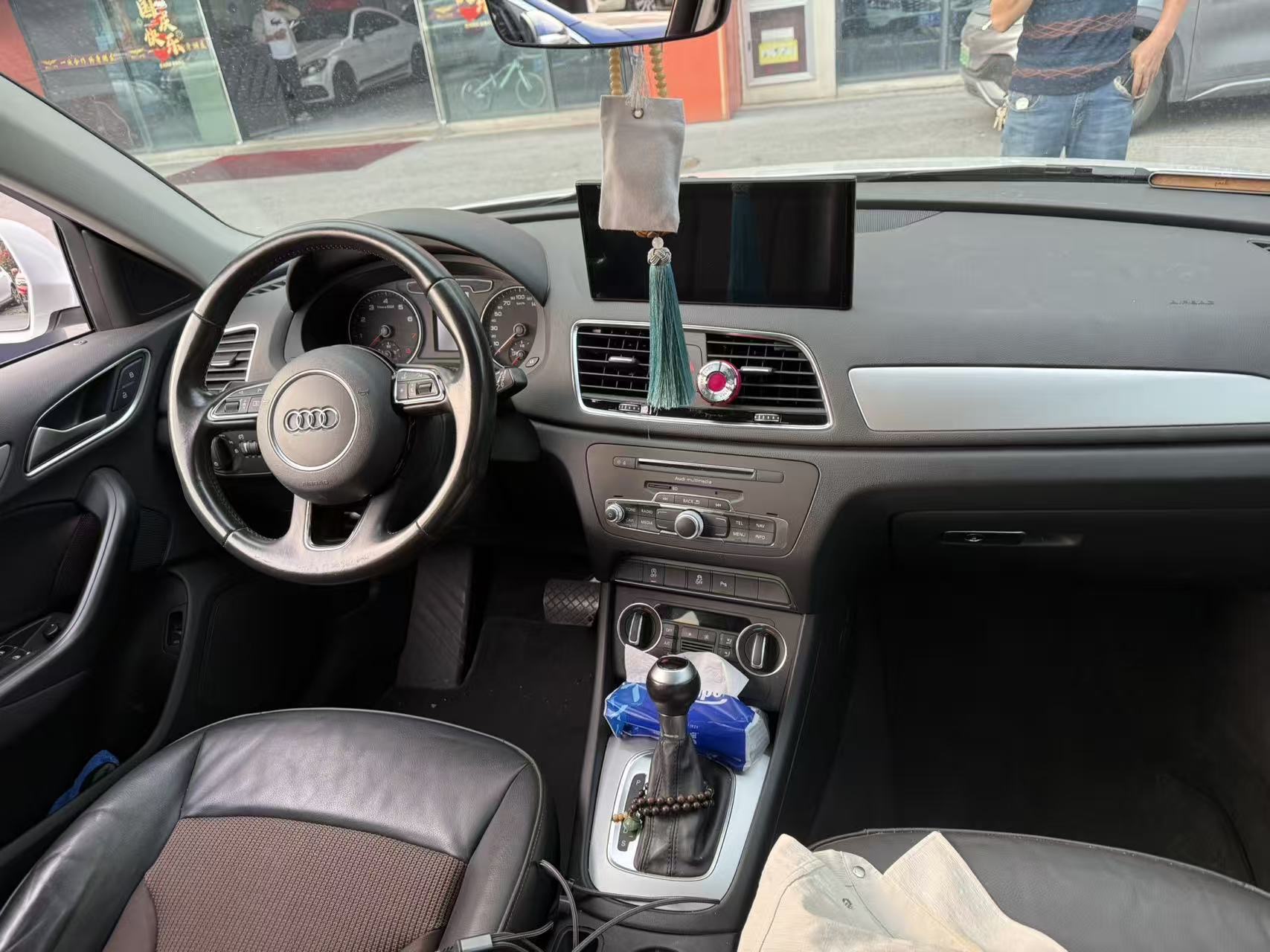 Audi Q3 2017 imagen de coche #5