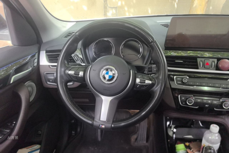 BMW X1 2020 car image #12