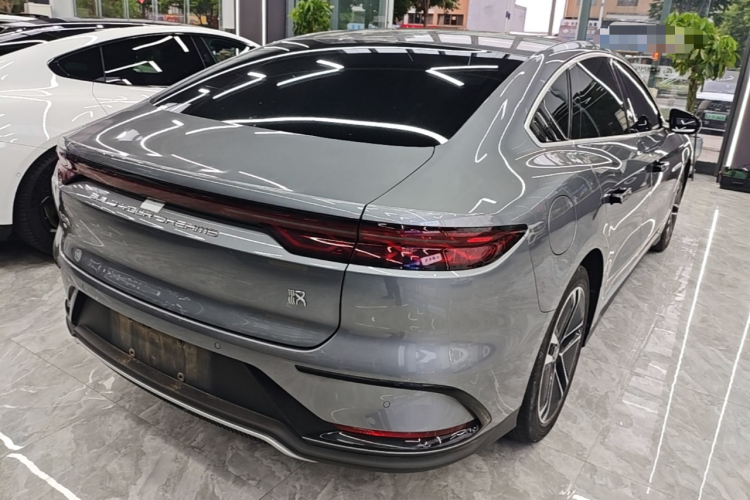 BYD Han 2023 #7 BYD Han 2023 car image #7