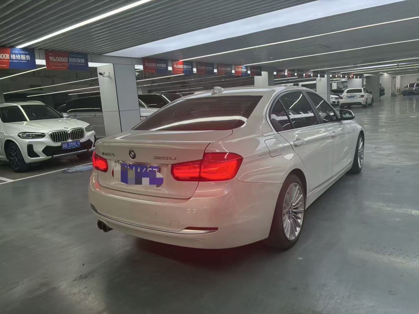 BMW 3 Series 2018 car image #5