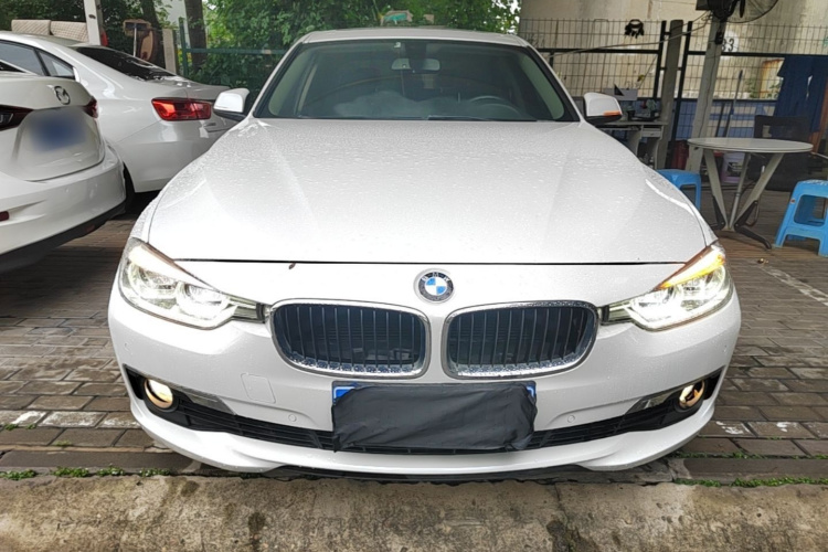 BMW 3 Series 2015 #3 BMW 3 Series 2015 car image #3