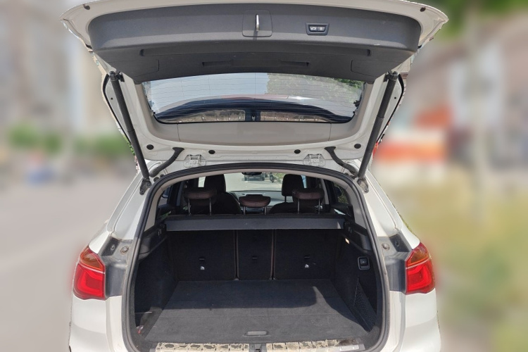 BMW X1 2018 #21 BMW X1 2018 car image #21