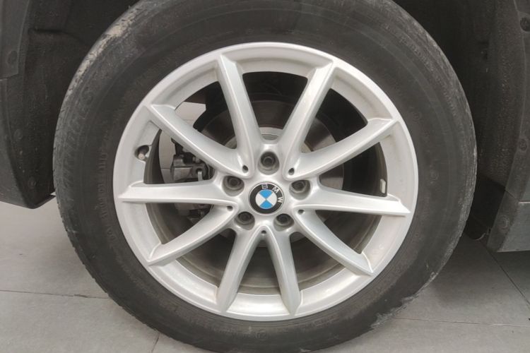 BMW X1 2018 immagine di auto #5