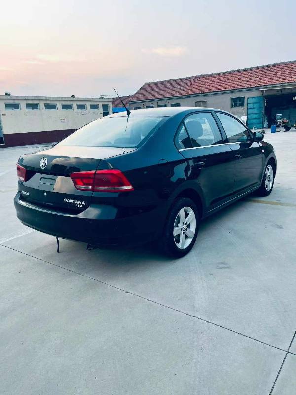 Volkswagen Santana 2016 car image #3