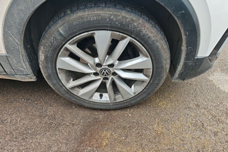 Volkswagen T-Cross 2021 car image #6