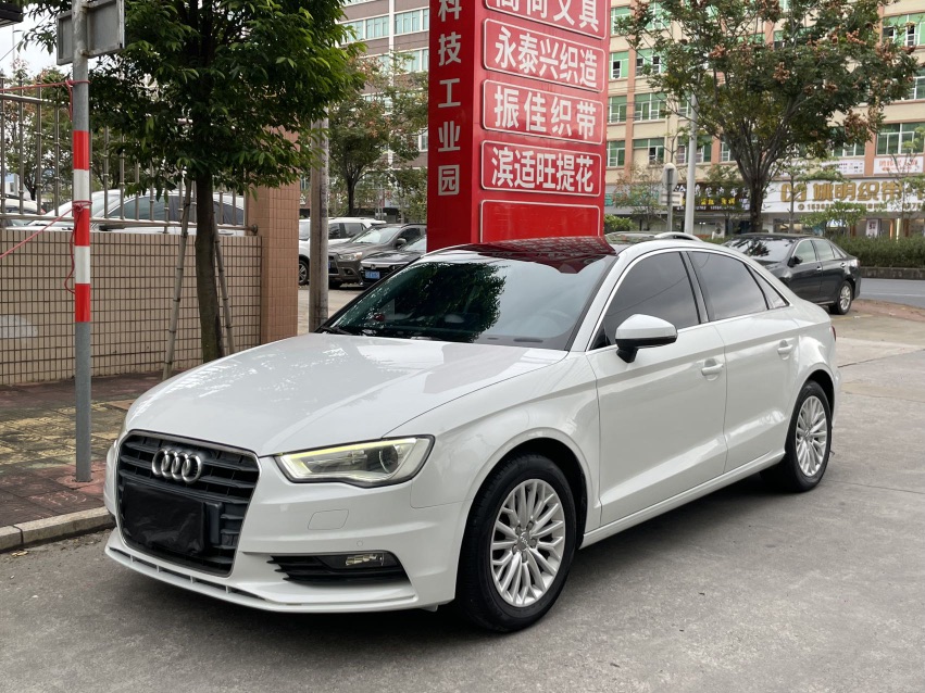 Audi A3 2017 car image 