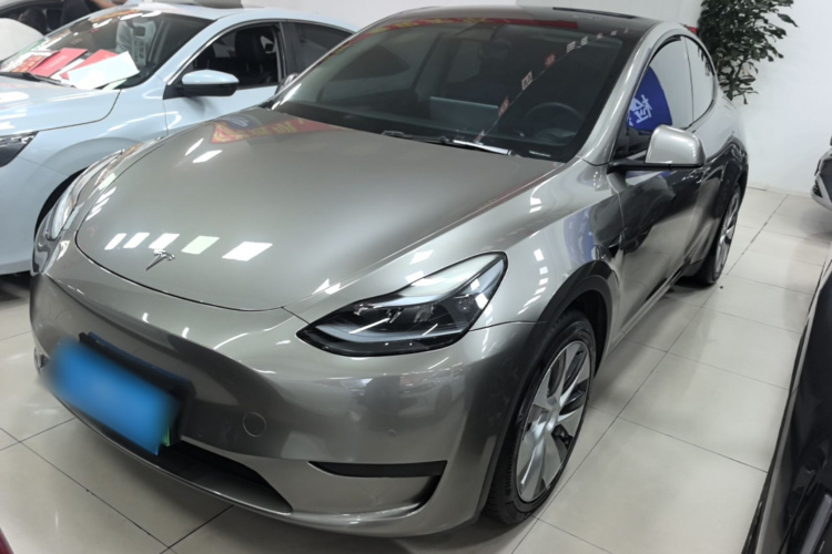 Tesla Model Y 2022 #2 Tesla Model Y 2022 car image #2