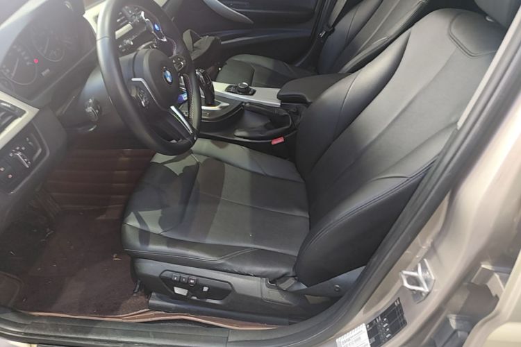 BMW 3 Series 2015 #15 BMW 3 Series 2015 car image #15