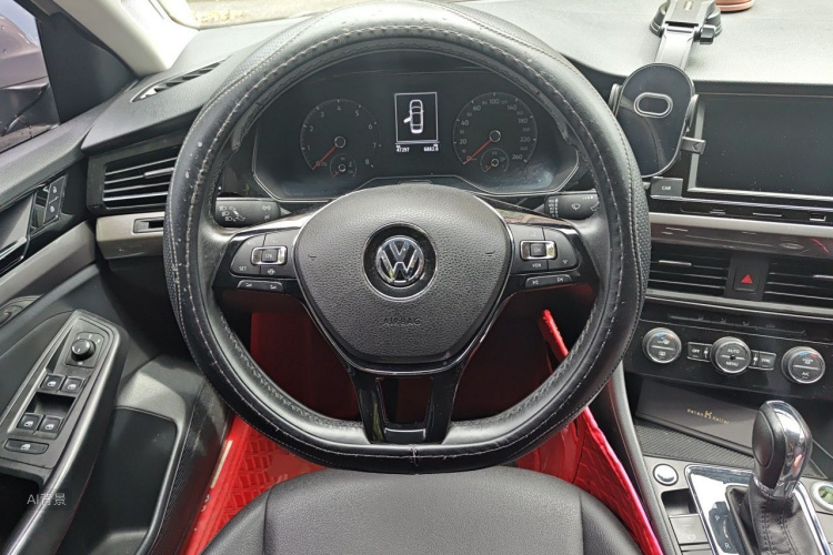 Volkswagen Bora 2019 car image #12