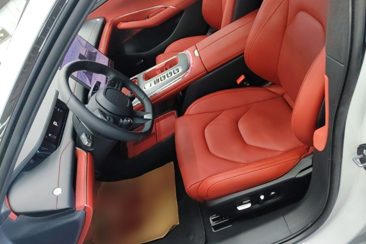 MI SU7 2025 immagine di auto #19