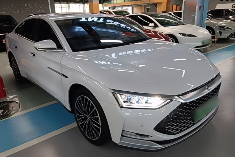 BYD Han 2022 #4 BYD Han 2022 car image #4