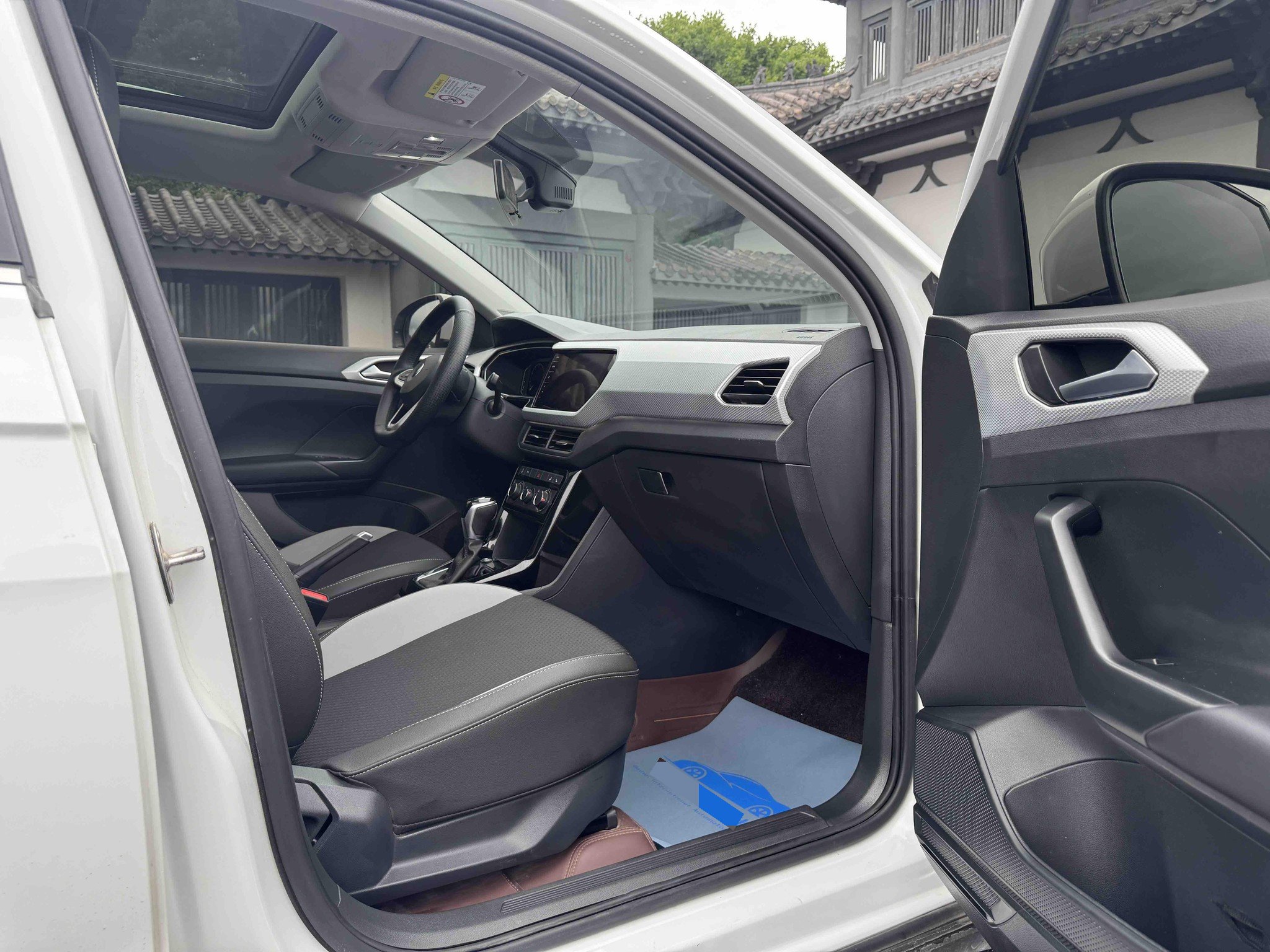 Volkswagen Tacqua 2022 imagen de coche #7