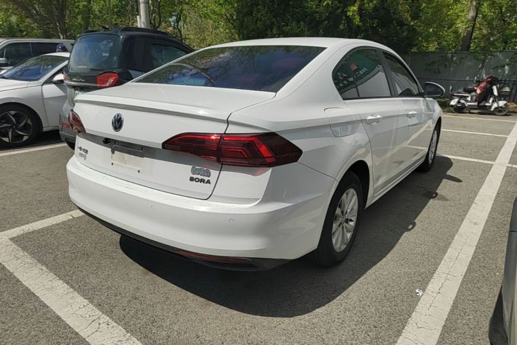 Volkswagen Bora 2020 car image #7