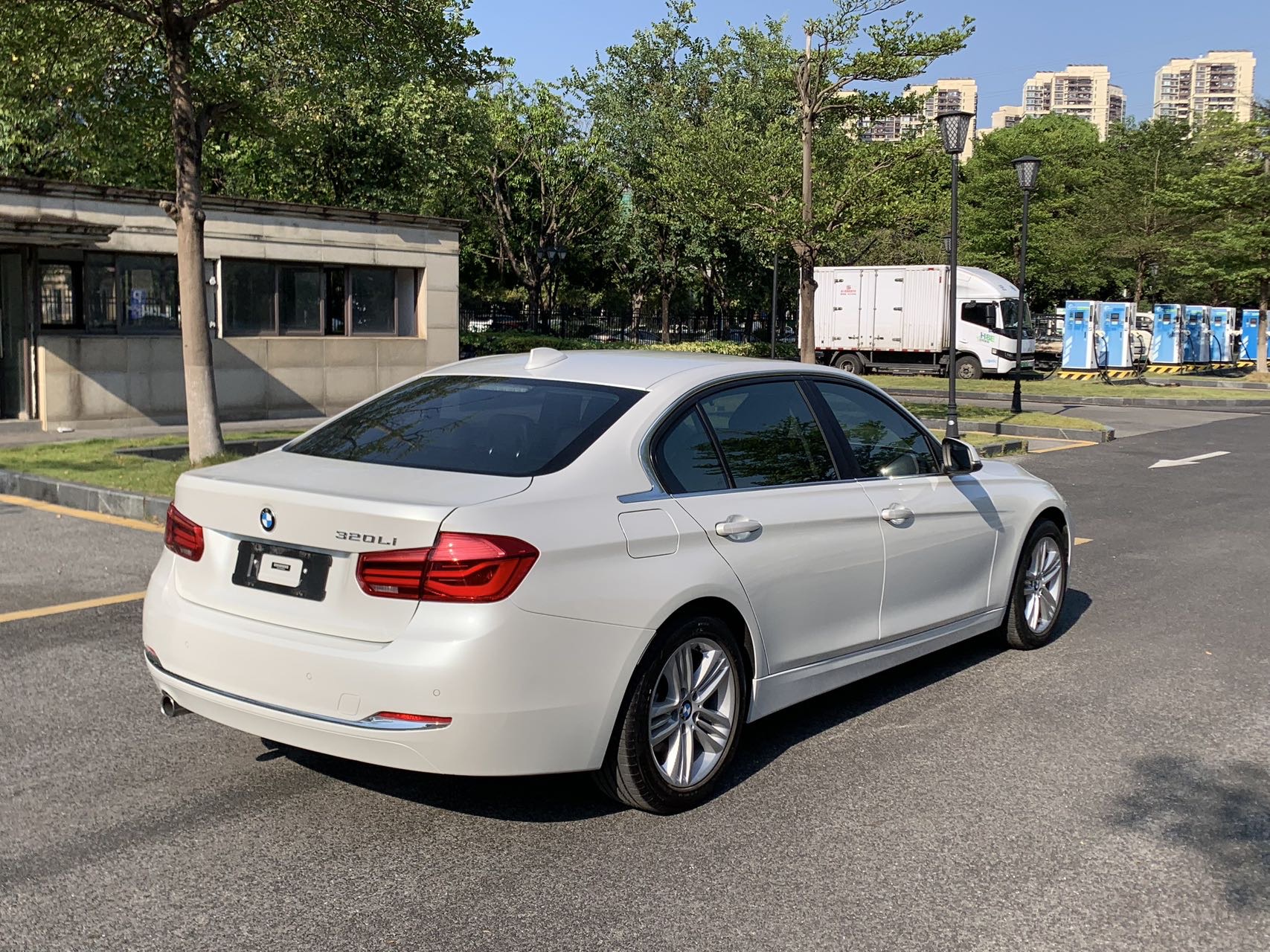 BMW 3 Series 2015 #4 BMW 3 Series 2015 صورة سيارة #4