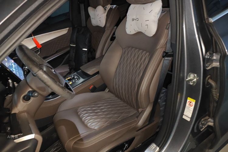 BYD Han 2023 #17 BYD Han 2023 car image #17