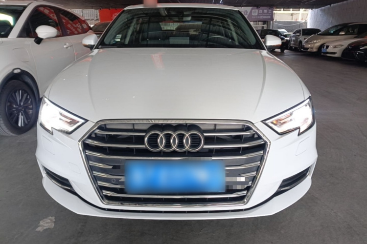 Audi A3 2019 image de voiture #3