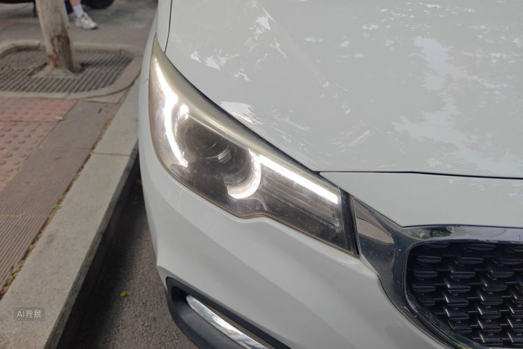 MG ZS 2018 #8 MG ZS 2018 car image #8