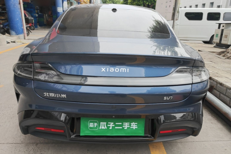 MI SU7 2024 car image #6