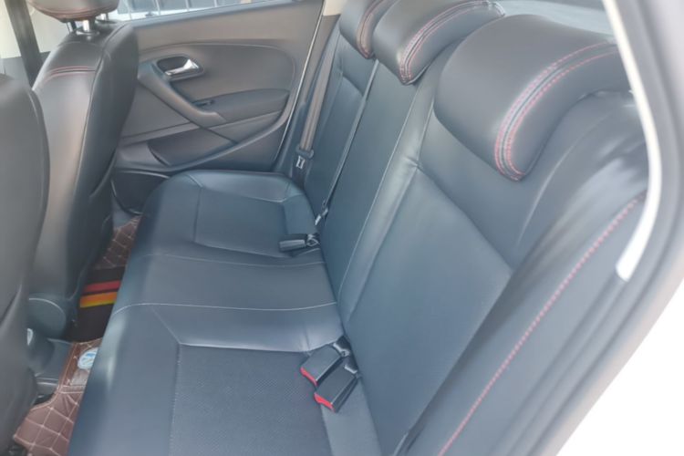 Volkswagen Polo 2016 #17 Volkswagen Polo 2016 car image #17