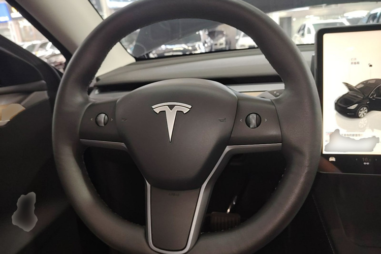 Tesla Model Y 2022 #11 Tesla Model Y 2022 car image #11
