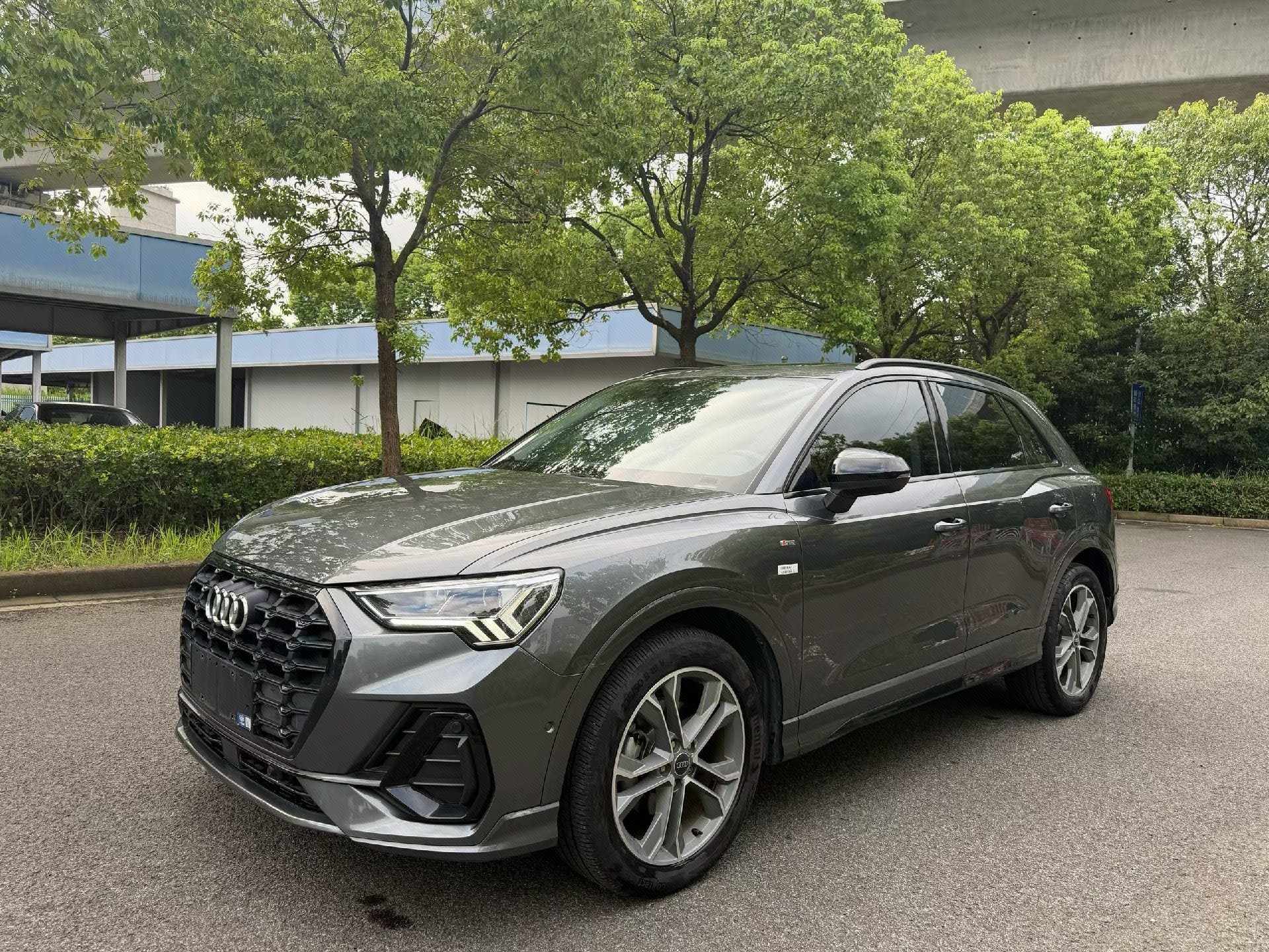 Audi Q3 2023 Audi Q3 2023 car image