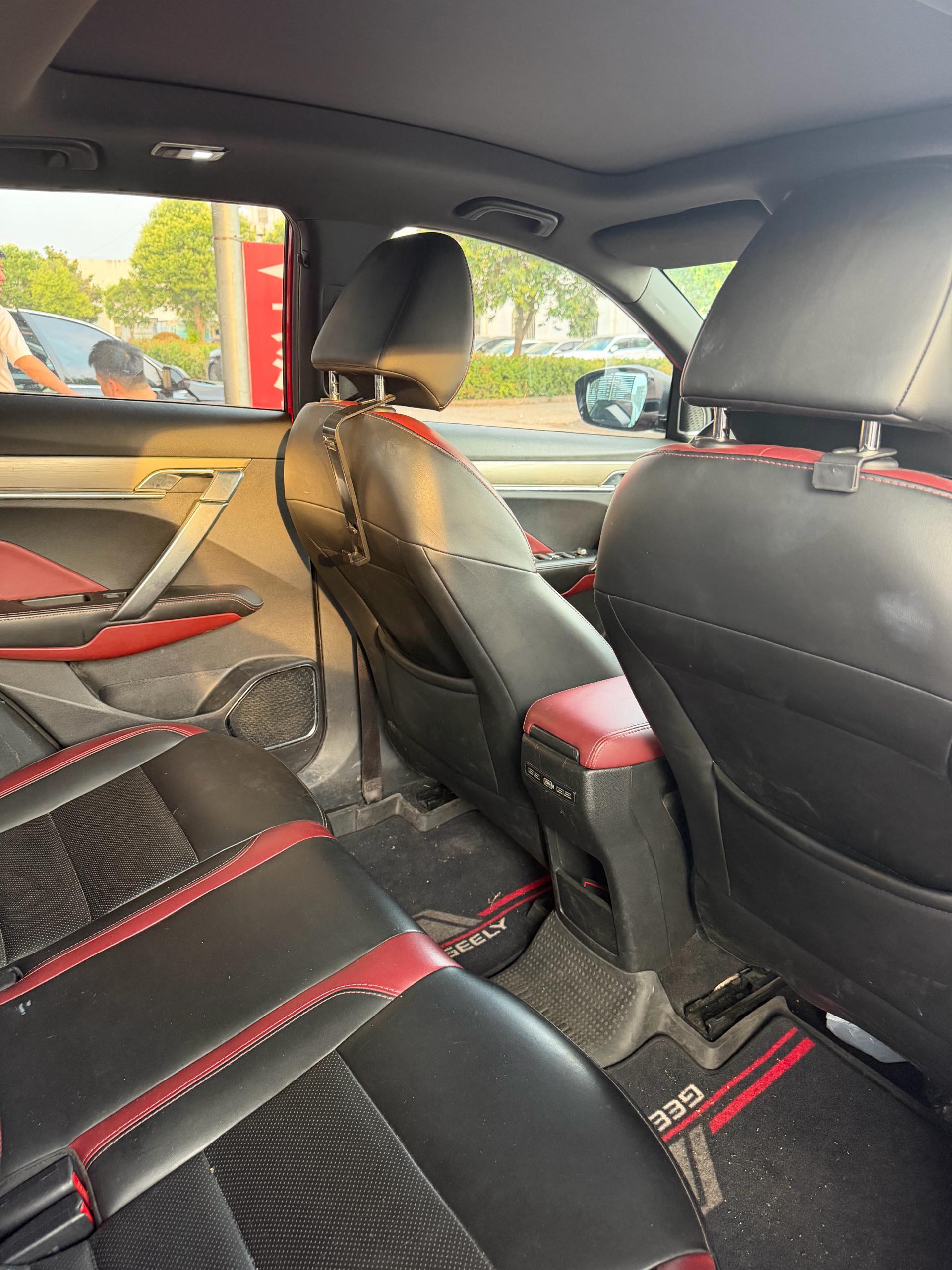 GEELY Coolray 2020 image de voiture #5