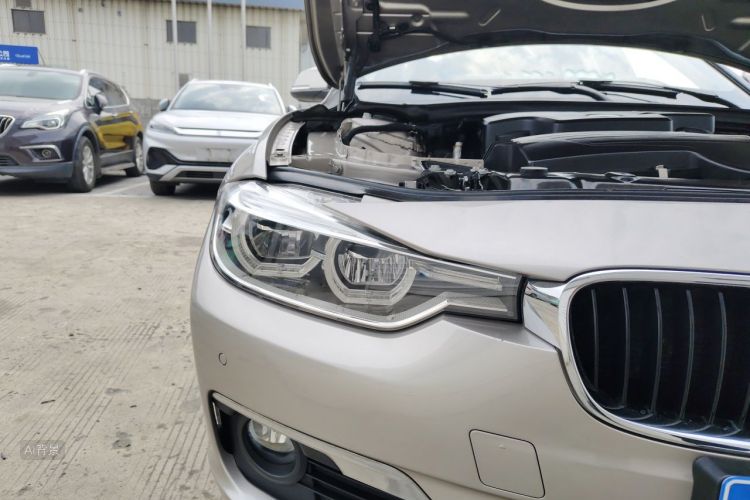 BMW 3 Series 2016 #8 BMW 3 Series 2016 car image #8