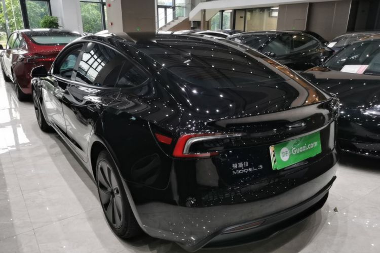 Tesla Model 3 2023 #5 Tesla Model 3 2023 car image #5