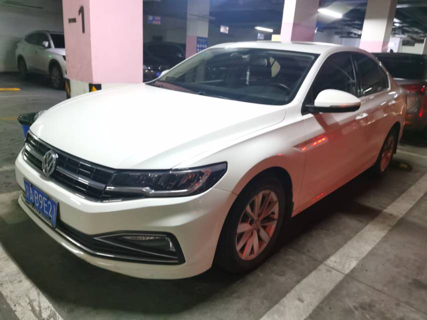 Volkswagen Bora 2019 Volkswagen Bora 2019 immagine di auto