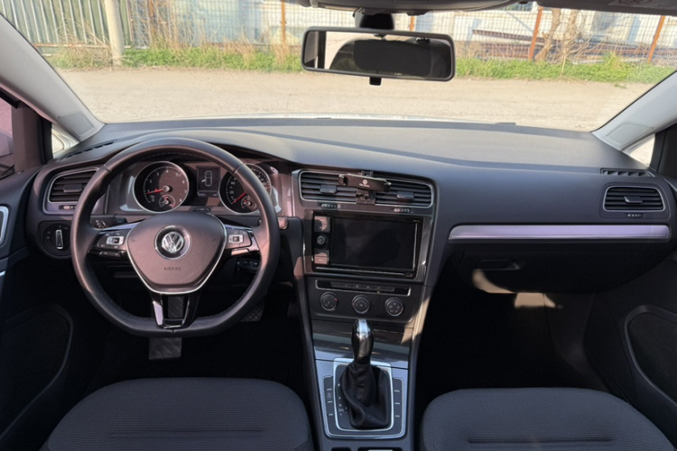 Volkswagen Golf 2019 #13 Volkswagen Golf 2019 car image #13