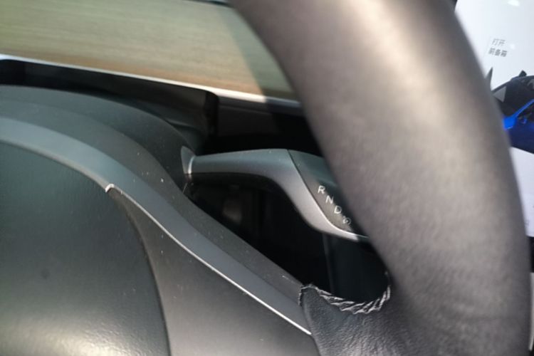 Tesla Model Y 2021 #18 Tesla Model Y 2021 car image #18