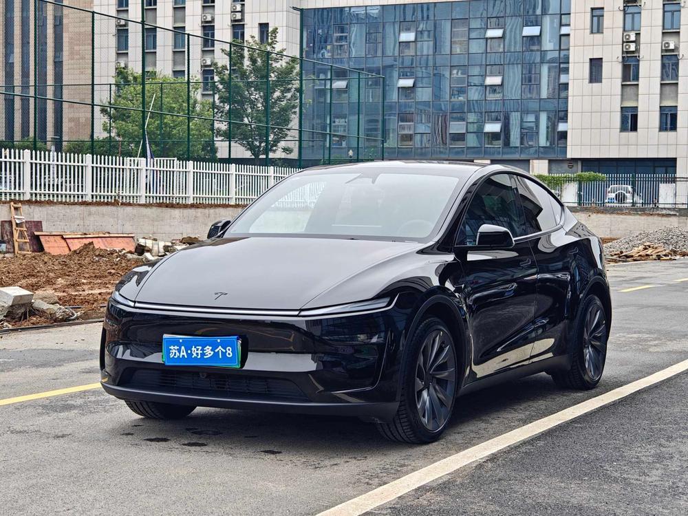 Tesla Model Y 2026 Tesla Model Y 2026 car image
