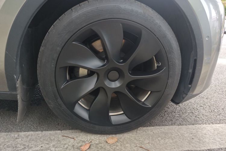 Tesla Model Y 2023 #9 Tesla Model Y 2023 immagine di auto #9