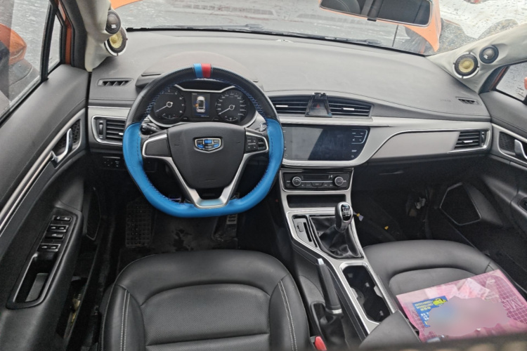 GEELY Emgrand GS 2018 car image #11