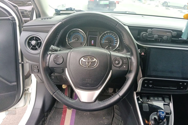 Toyota Corolla 2019 #12 Toyota Corolla 2019 car image #12