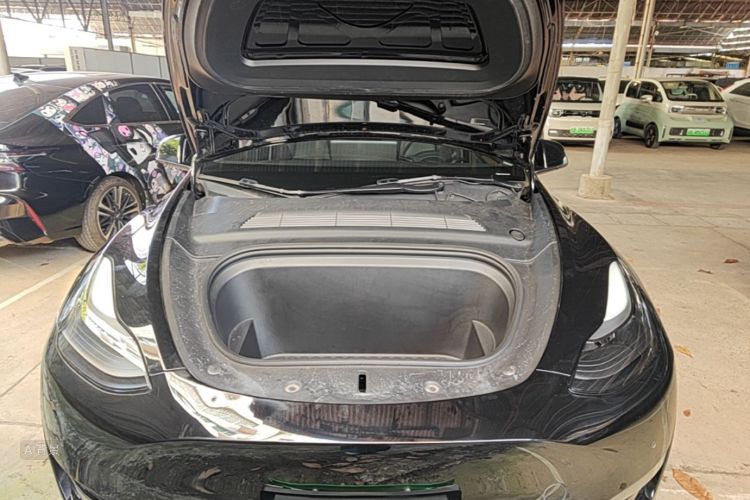 Tesla Model Y 2021 #23 Tesla Model Y 2021 صورة سيارة #23
