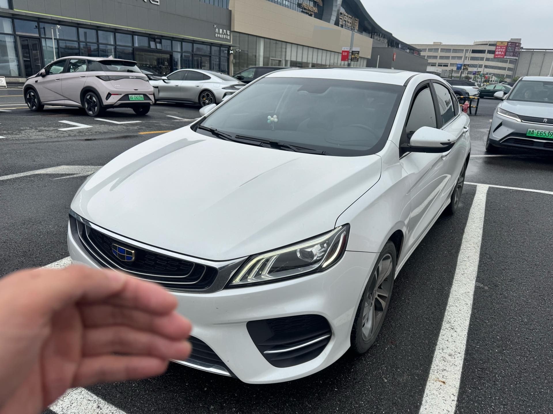 GEELY Binray 2019 汽车图片 