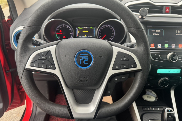 BYD Yuan New Energy 2019 #21 BYD Yuan New Energy 2019 image de voiture #21