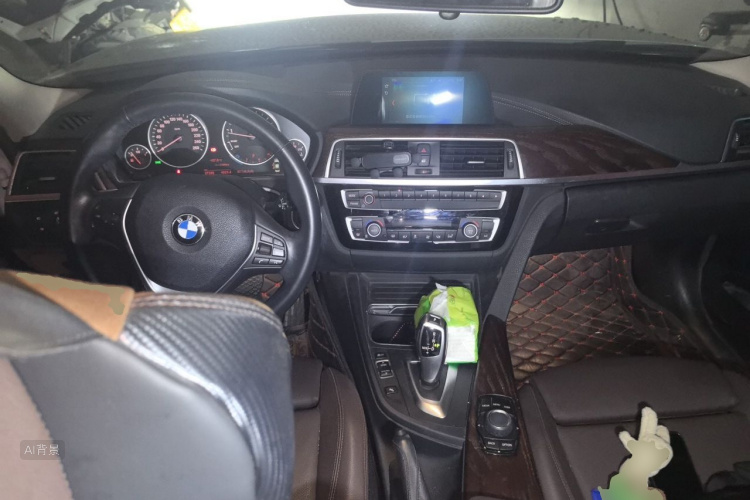 BMW 3 Series 2018 #11 BMW 3 Series 2018 car image #11