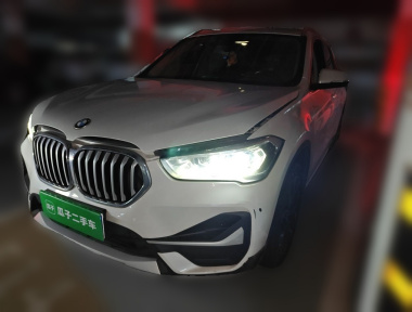 BMW X1 2019 BMW X1 2019 car image