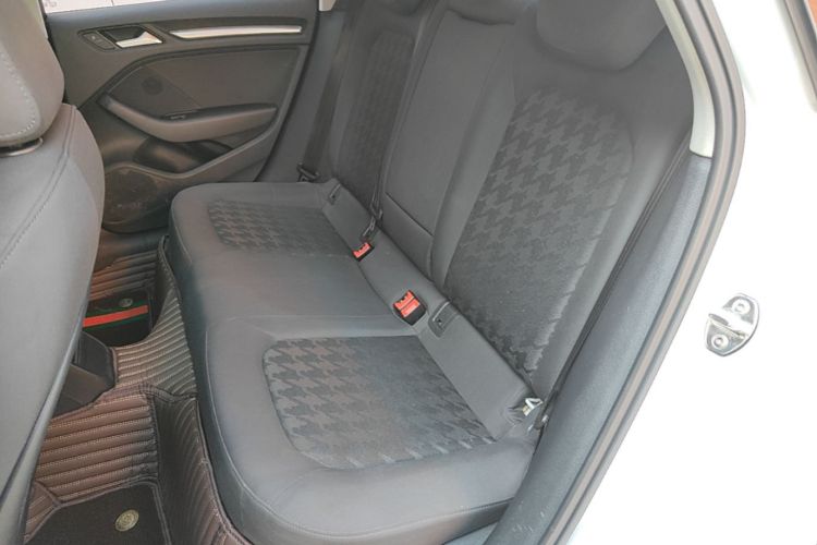 Audi A3 2017 car image #13