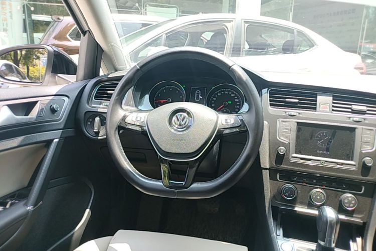 Volkswagen Golf 2017 #11 Volkswagen Golf 2017 car image #11