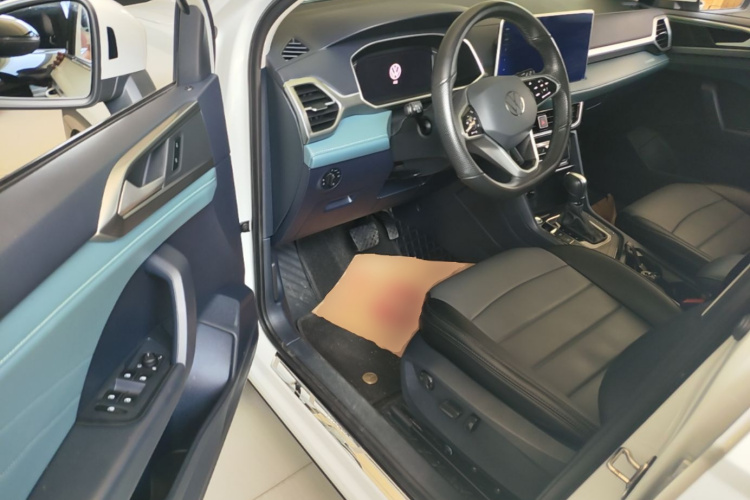 Volkswagen Tharu 2023 #16 Volkswagen Tharu 2023 immagine di auto #16