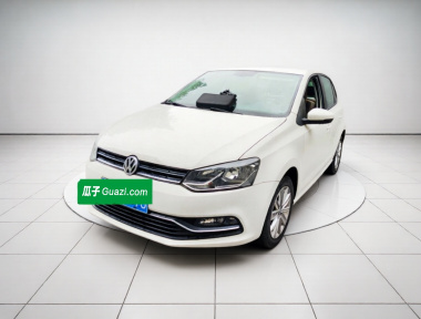 Volkswagen Polo 2015 Volkswagen Polo 2015 car image